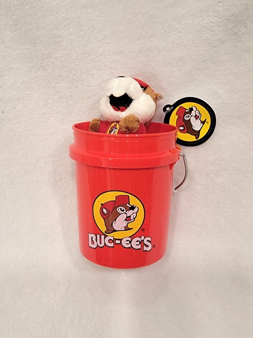 Bucees the Beaver Keychain/Bag Charm Gas Station Mascot + Bucket